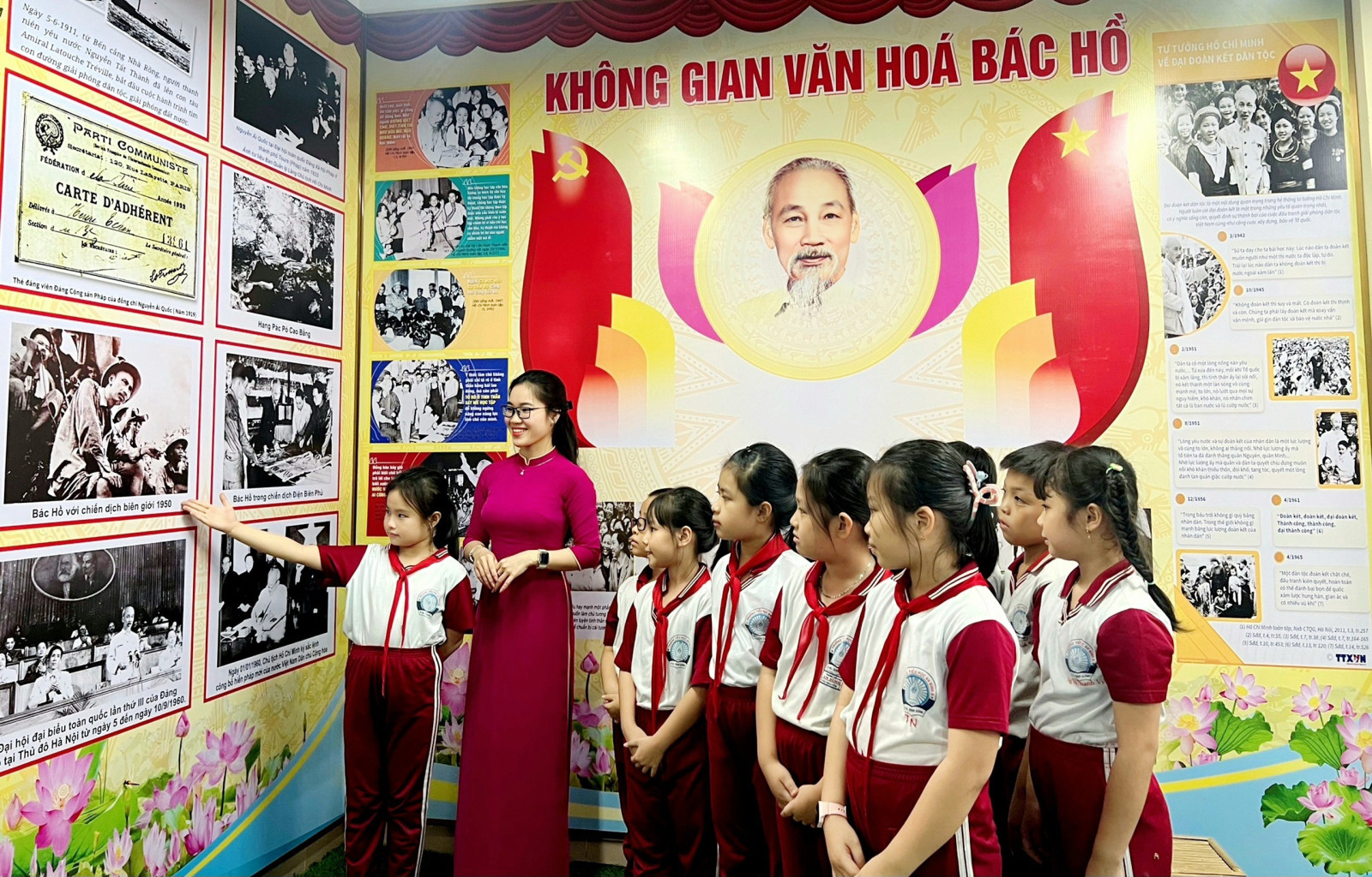 Chủ nghĩa Mác - Lê-nin, tư tưởng Hồ Chí Minh - Nền tảng tư tưởng, lý luận cho sự nghiệp cách mạng Việt Nam và trong công cuộc đổi mới