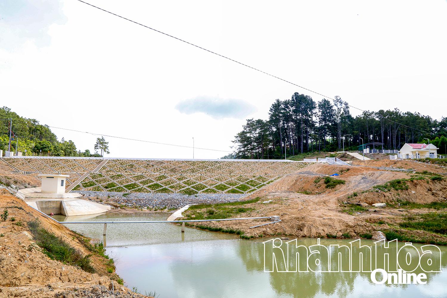 Nỗi lo mùa nắng hạn