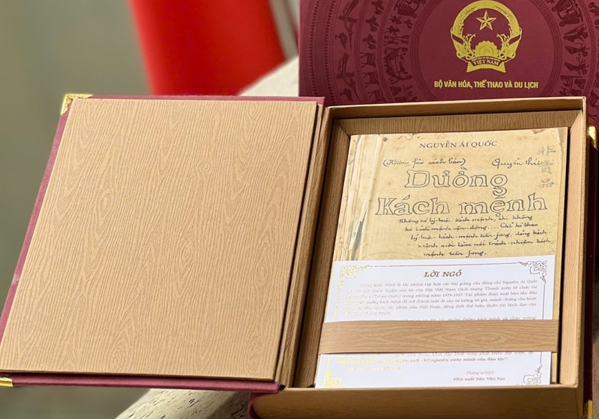 Xuất bản 100 cuốn sách in nguyên bản tác phẩm “Đường kách mệnh”