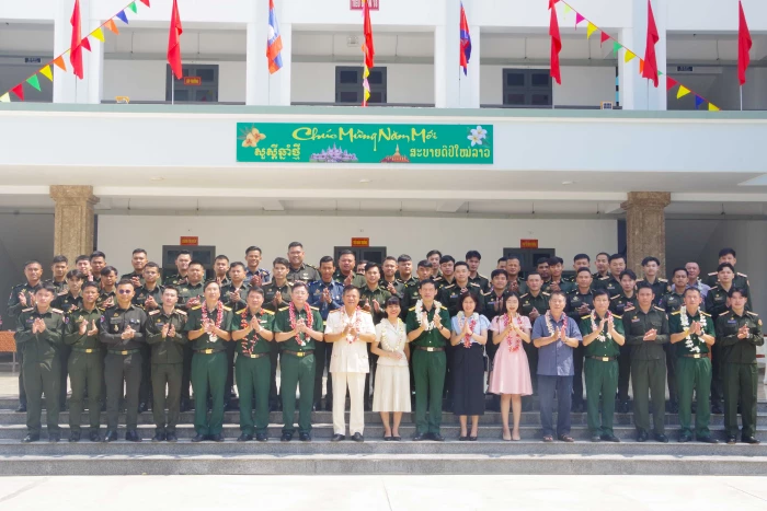 Trường Sĩ quan Thông tin: Gặp mặt học viên Lào, Campuchia nhân dịp Tết cổ truyền Bunpimay và Chol Chnam Thmay