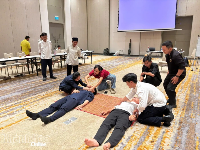 Tập huấn sơ cấp cứu cho cán bộ, nhân viên doanh nghiệp