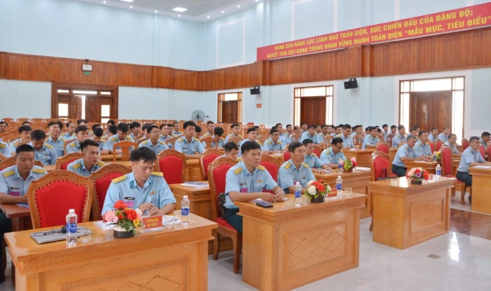 Trường Sĩ quan Không quân bế mạc kỳ kiểm tra kỹ năng nghề nhân viên chuyên môn kỹ thuật