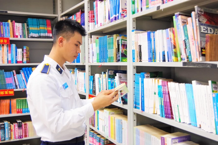 Thượng sĩ Lê Đoàn Mạnh Trí - Gương mặt trẻ triển vọng