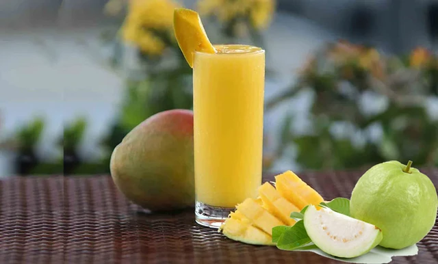 5 lưu ý quan trọng khi uống nước ép trái cây trong mùa hè