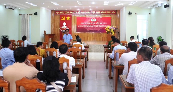 Xã Vạn Ninh: 19 công dân được tuyển chọn vào lực lượng tham gia bảo vệ an ninh trật tự ở cơ sở