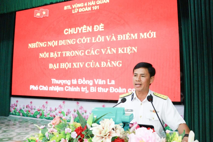 Đoàn cơ sở Lữ đoàn 101 học tập, quán triệt các văn kiện Đại hội XIV của Đảng và Chương trình hành động của Đoàn