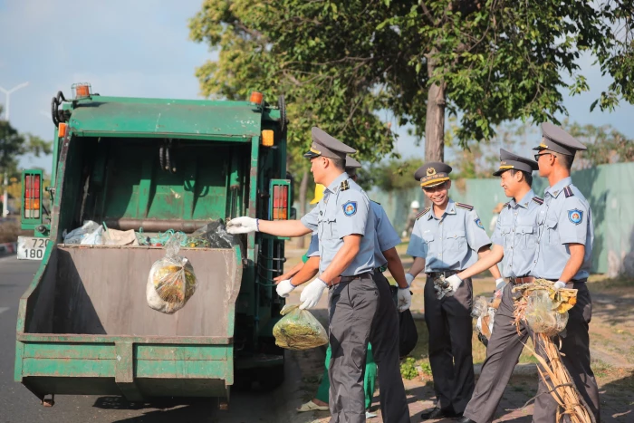 Bộ Tư lệnh Vùng Cảnh sát biển 3 chung tay bảo vệ môi trường, xây dựng đô thị xanh - sạch - đẹp