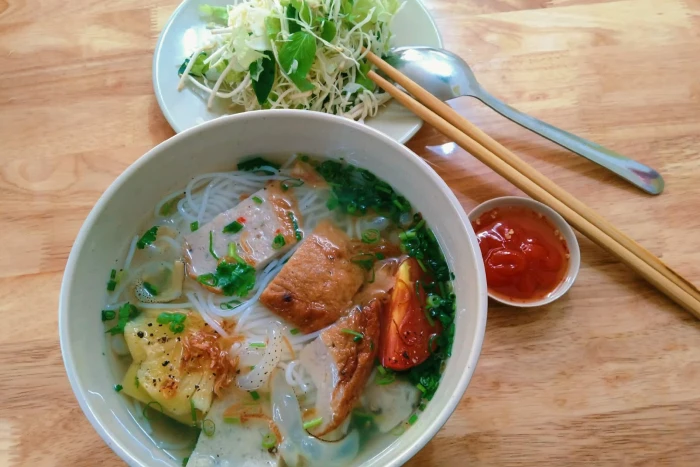 Chạm vị biển trong lòng phố thị