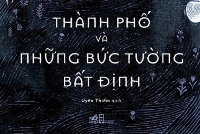 Đi tìm bản ngã trong “Thành phố và những bức tường bất định”
