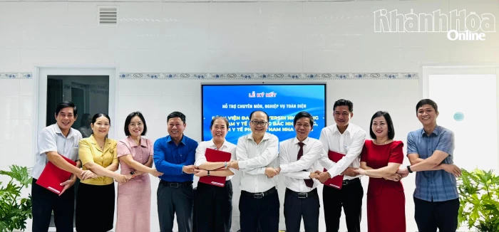 Bệnh viện Đa khoa Yersin Nha Trang ký kết hỗ trợ chuyên môn cho các trạm y tế