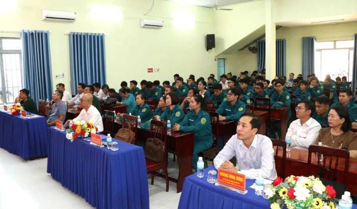 Phường Ba Ngòi khai mạc lớp huấn luyện lực lượng dân quân năm 2026