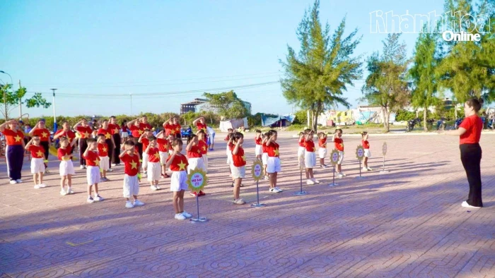 Trường Mầm non Cam Phú tổ chức ngày hội “Bé vui khỏe – Kết nối yêu thương”