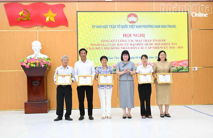 Ủy ban MTTQ Việt Nam phường Nam Nha Trang tổng kết công tác tham gia cuộc bầu cử