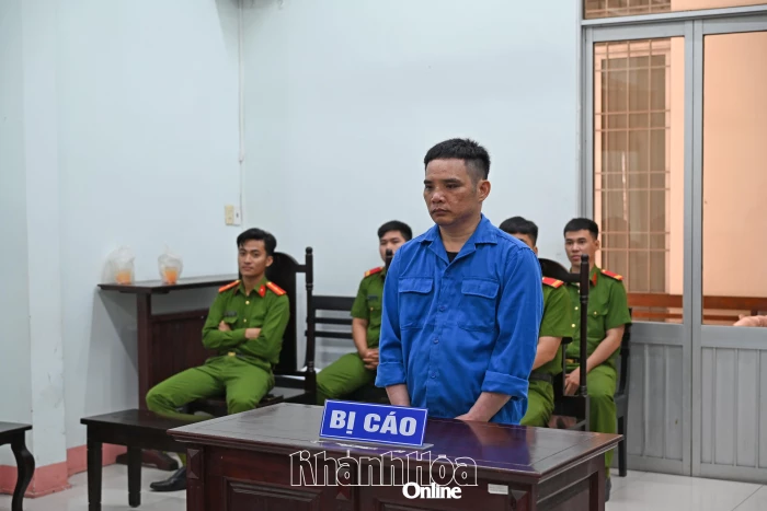 Đánh trọng thương 1 người vì xích mích tiền ăn