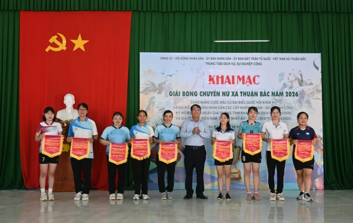 9 đội bóng tranh tài tại Giải bóng chuyền nữ xã Thuận Bắc năm 2026