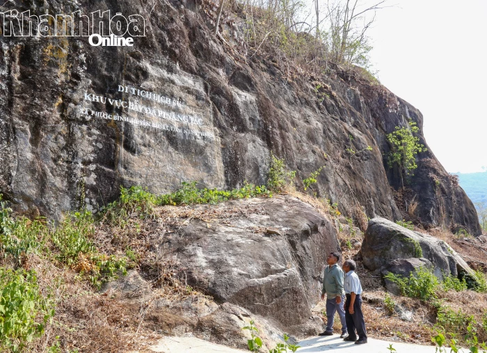 Nhớ về người anh hùng Pinăng Tắc