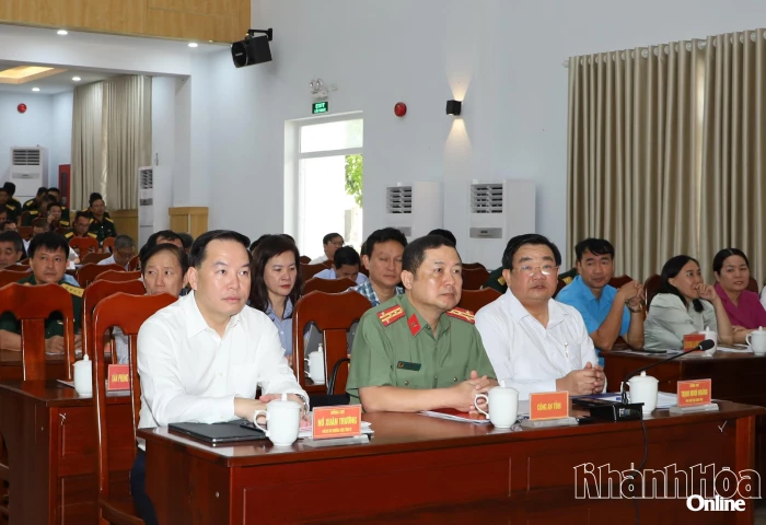 Hội nghị rút kinh nghiệm công tác quân sự địa phương và tuyển chọn, gọi công dân nhập ngũ năm 2026