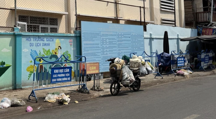 Cần sử dụng rào chắn giao thông đúng mục đích