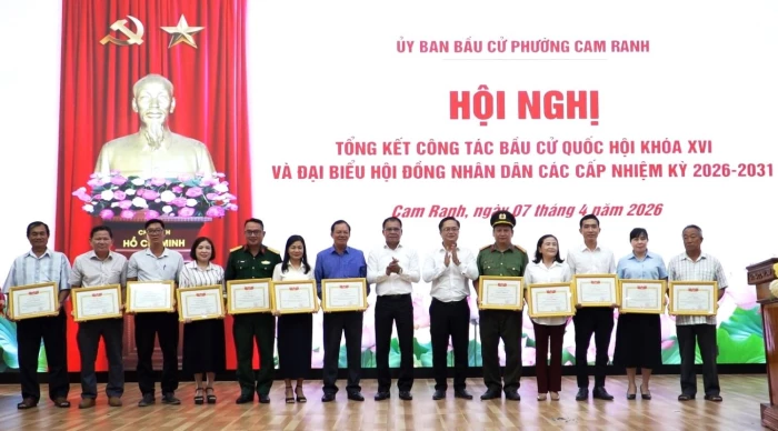 Ủy ban Bầu cử phường Cam Ranh tổng kết công tác bầu cử