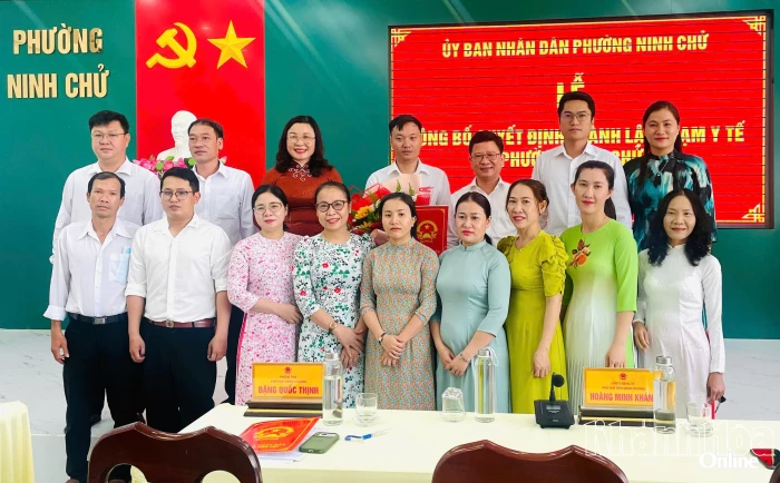 Phường Ninh Chử công bố quyết định thành lập trạm y tế