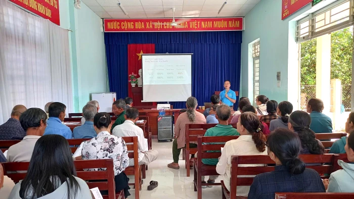 Xã Diên Khánh tuyên truyền về chính sách bảo hiểm xã hội, bảo hiểm y tế tự nguyện