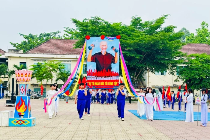 Xã Khánh Sơn khai mạc Đại hội Thể dục thể thao lần thứ I