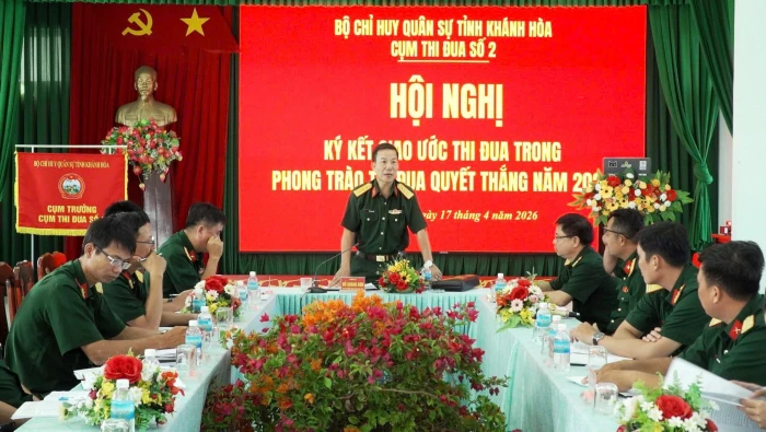 Cụm thi đua số 2 - Bộ Chỉ huy Quân sự tỉnh Khánh Hòa ký kết giao ước thi đua năm 2026