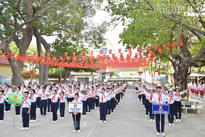Hội đồng Đội phường Nha Trang tổ chức hội thi nghi thức Đội
