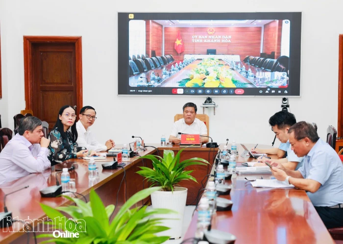 Bí thư Tỉnh ủy Khánh Hòa Trần Phong tiếp công dân định kỳ tháng 4