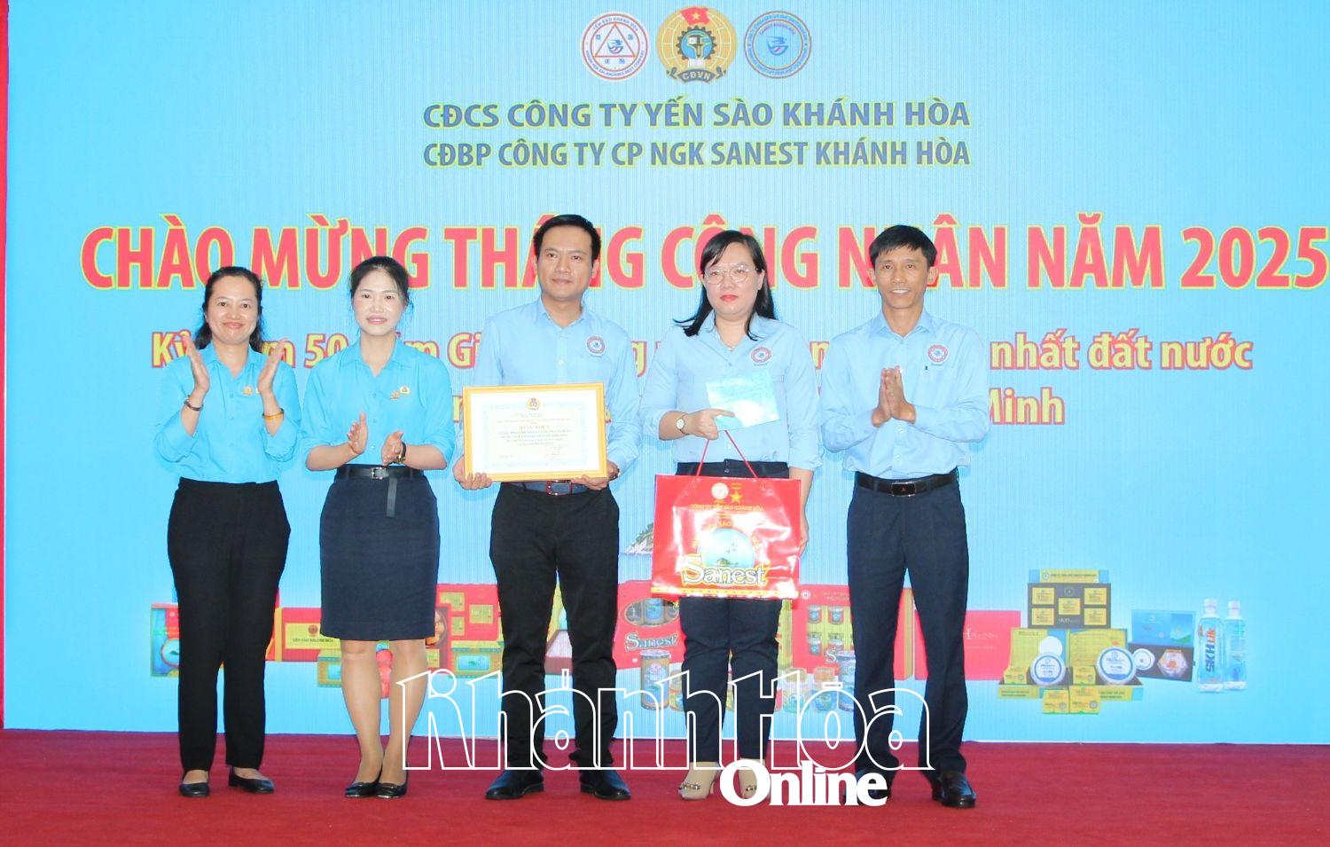 Công đoàn cơ sở Công ty TNHH Nhà nước Một thành viên Yến sào Khánh Hòa tổ chức Chương trình “Bữa cơm Công đoàn”