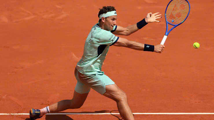 Roland Garros: Cú sốc đầu tiên khi hạt giống số 4 Taylor Fritz bị loại