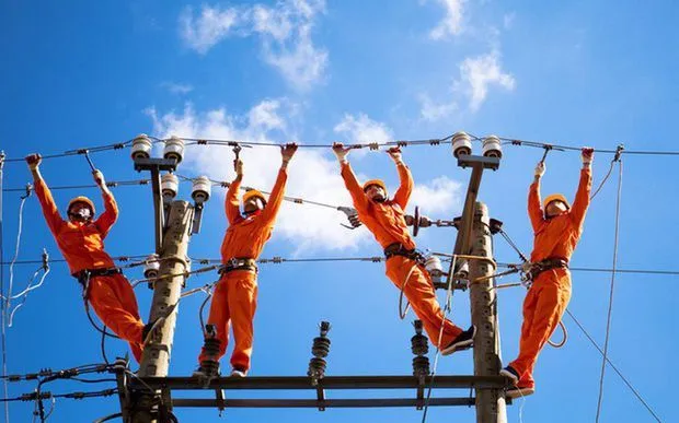 Tăng giá điện người dân phải trả thêm bao nhiêu tiền?