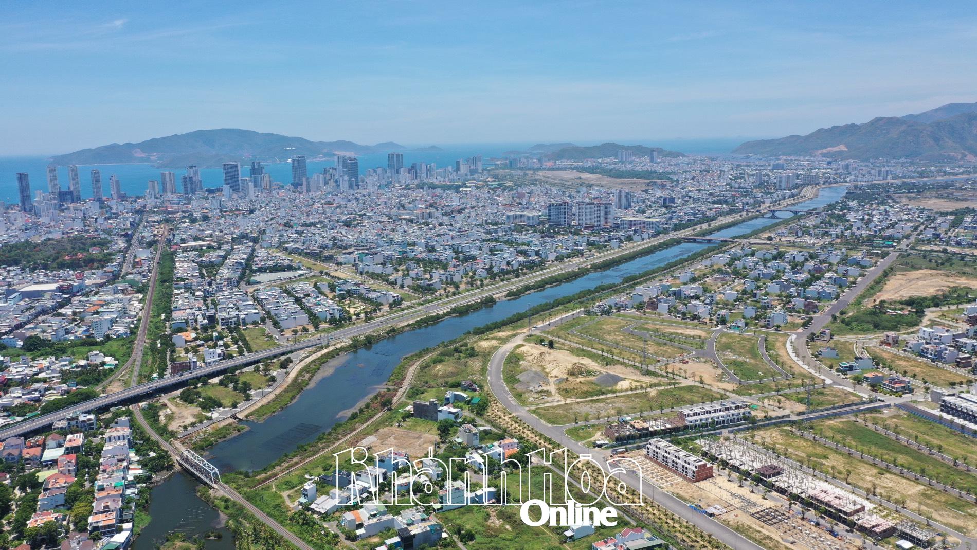 Đẩy nhanh tiến độ xây dựng cơ sở dữ liệu đất đai đáp ứng yêu cầu trong tình hình mới