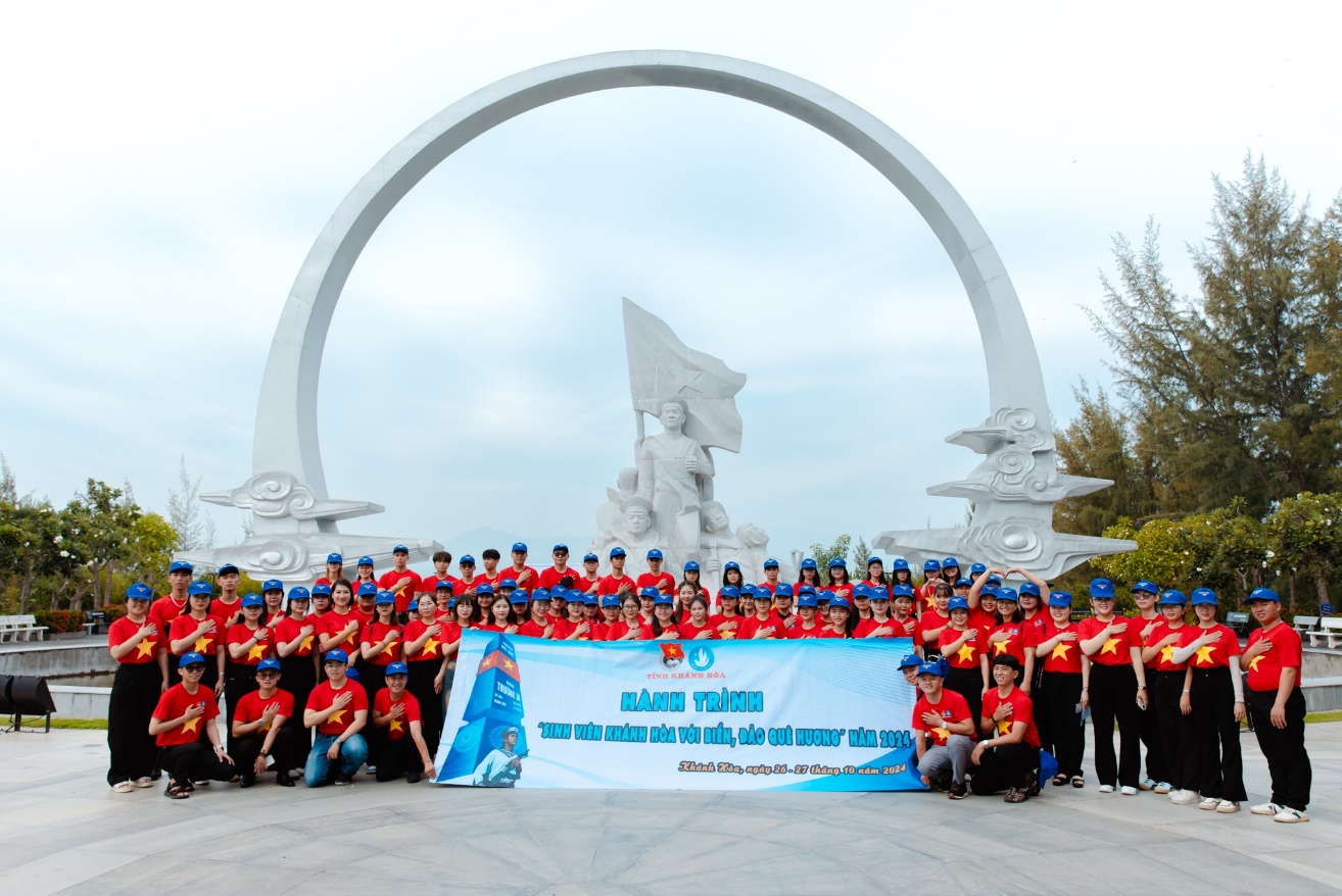 Đẩy mạnh tuyên truyền về chủ quyền biển, đảo cho thế hệ trẻ