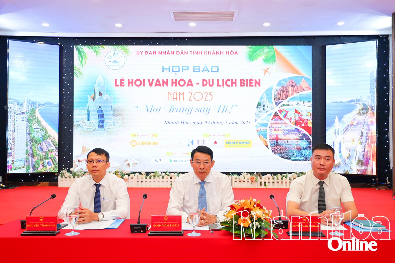 Họp báo giới thiệu Lễ hội Văn hóa - Du lịch biển Khánh Hòa năm 2025