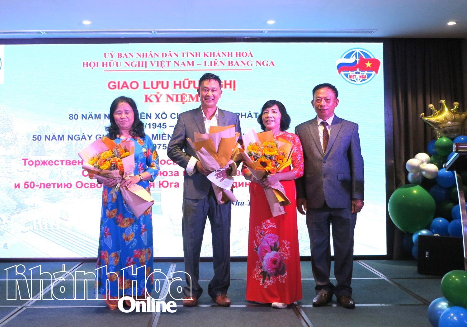 Hội Hữu nghị Việt - Nga tỉnh Khánh Hòa giao lưu kỷ niệm 80 năm ngày chiến thắng phát xít