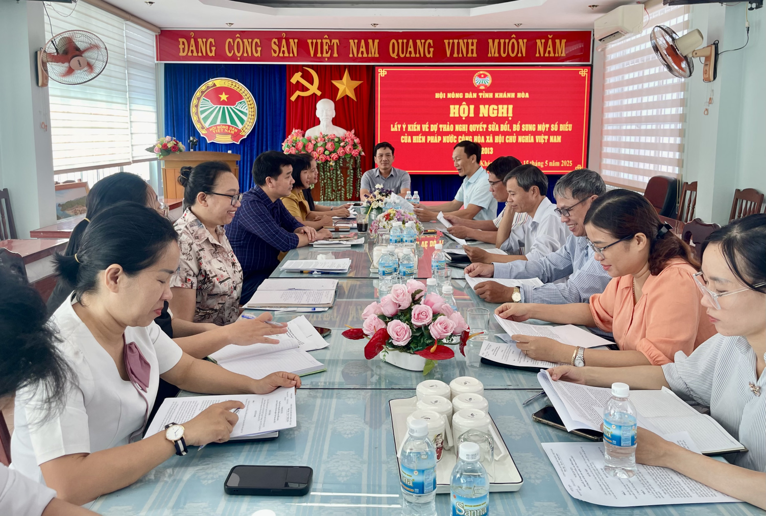 Hội Nông dân tỉnh Khánh Hòa tổ chức hội nghị lấy ý kiến về dự thảo Nghị quyết sửa đổi, bổ sung Hiến pháp 2013