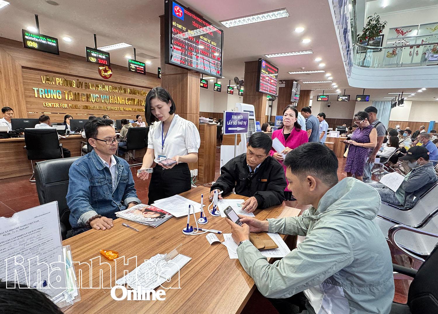 UBND tỉnh Khánh Hòa cắt giảm thời gian giải quyết đối với 67 thủ tục hành chính lĩnh vực tư pháp