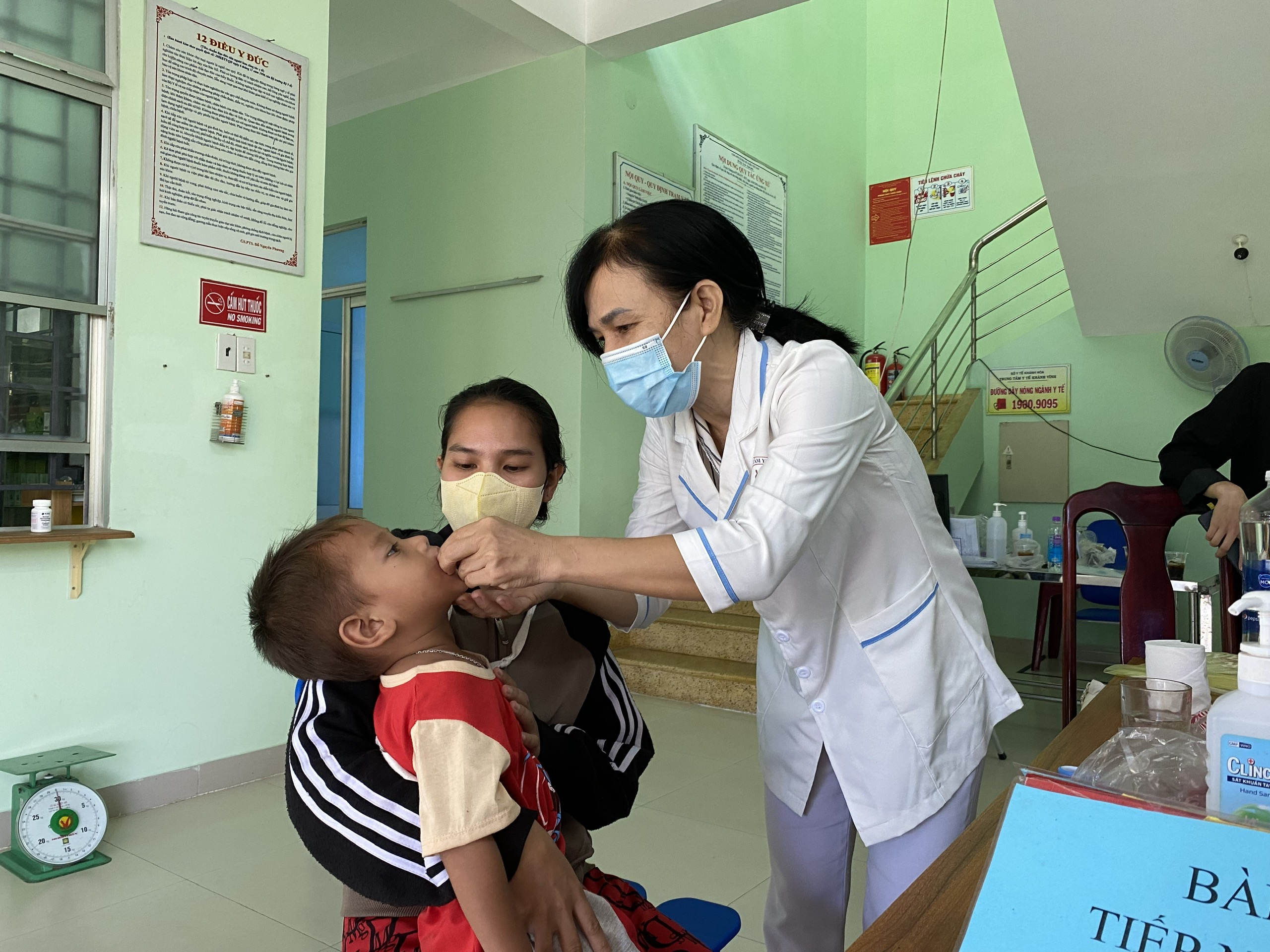 Đảm bảo an toàn, hiệu quả chiến dịch bổ sung vitamin A kết hợp tẩy giun cho trẻ