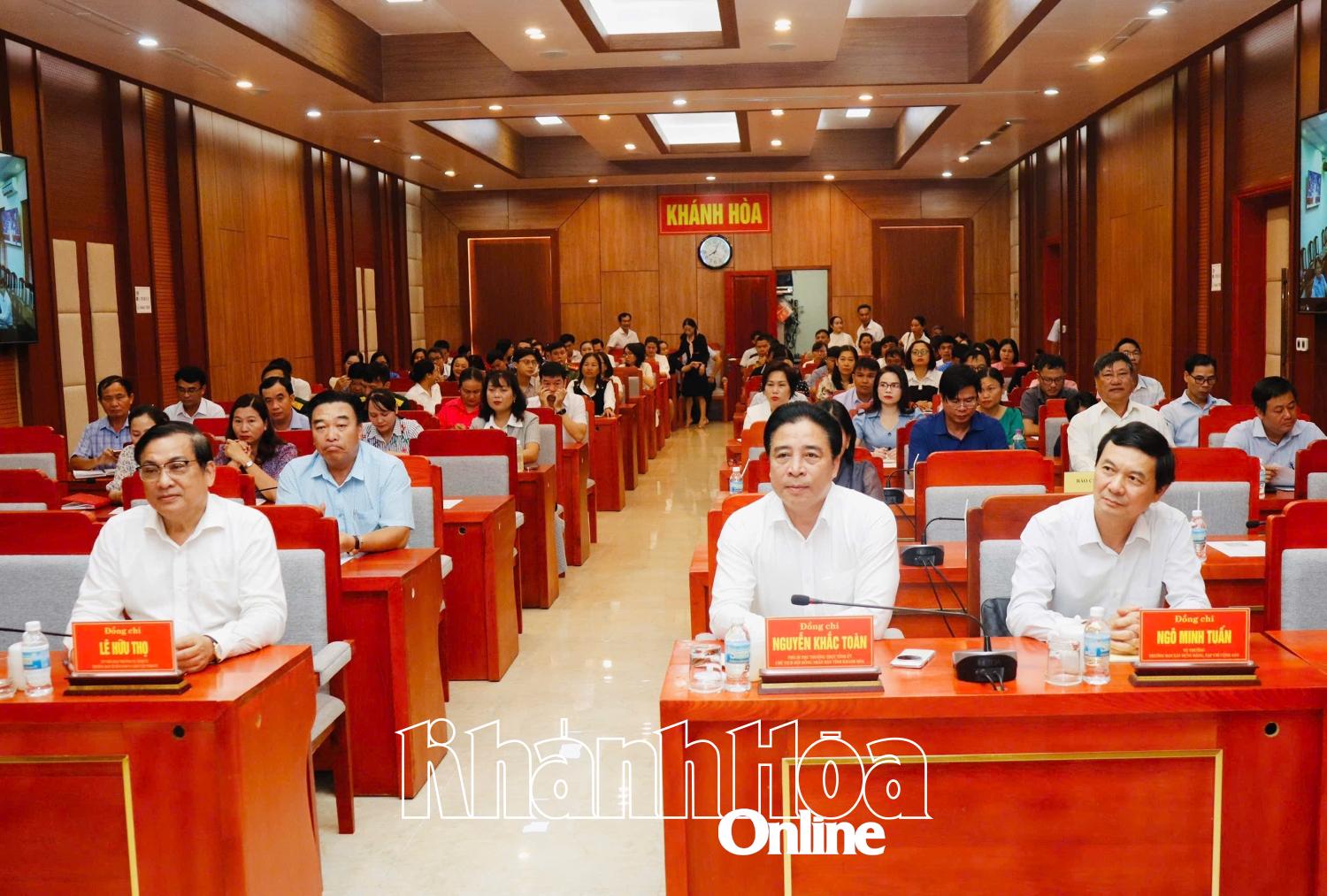 Tập huấn kỹ năng viết bài về công tác xây dựng Đảng cho các nhà báo, cán bộ, đảng viên