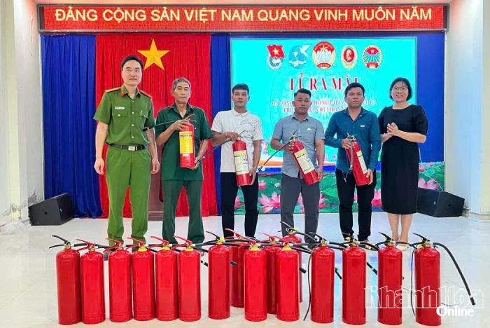 Tuyên truyền về phòng cháy, chữa cháy cho người dân xã Suối Dầu