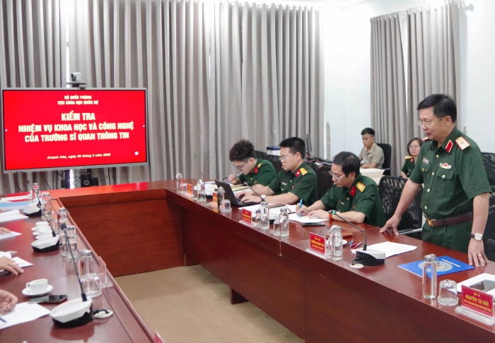 Cục Khoa học quân sự làm việc tại Trường Sĩ quan Thông tin