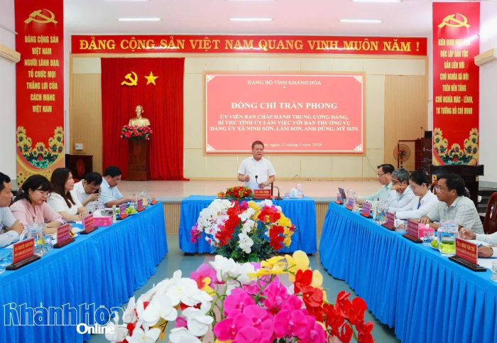 Bí thư Tỉnh ủy Trần Phong làm việc với Ban Thường vụ Đảng ủy 4 xã khu vực phía nam