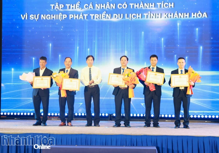 Công ty Cổ phần Du lịch Long Phú tổ chức lễ kỷ niệm 25 năm thành lập
