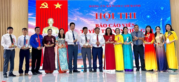 Hội thi Báo cáo viên, tuyên truyền viên giỏi xã Nam Cam Ranh năm 2026