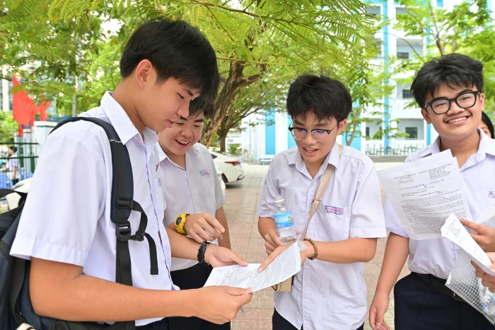163 thí sinh vắng mặt trong môn thi Ngữ văn