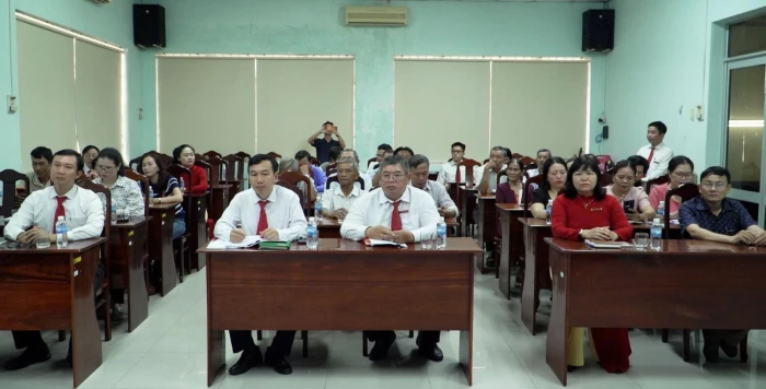 Tập huấn cho vay qua tổ vay vốn khu vực Cam Ranh