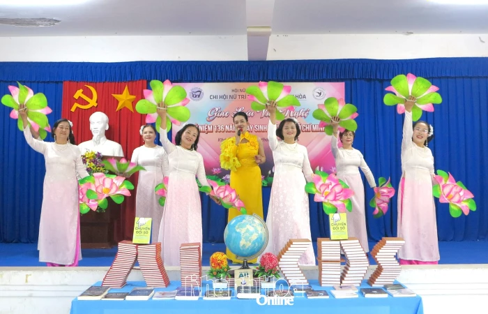 Chi hội Nữ trí thức tỉnh Khánh Hòa tổ chức giao lưu văn nghệ