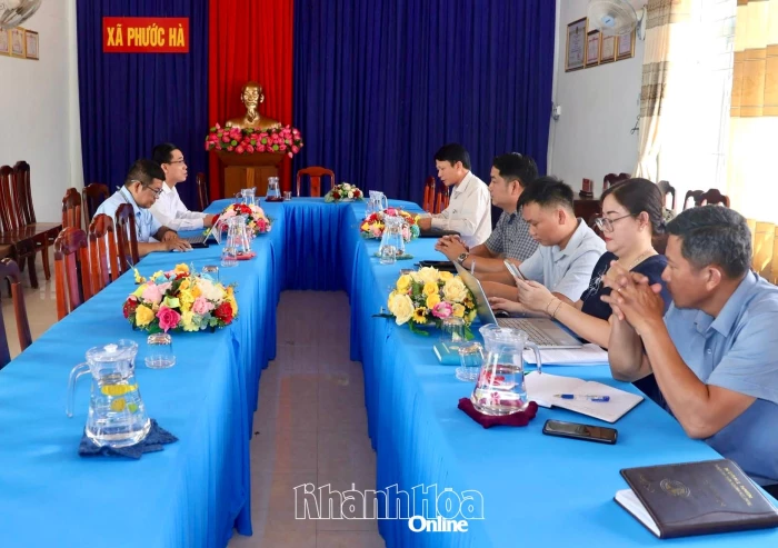 Xã Phước Hà làm việc với Viettel Khánh Hòa về chuyển đổi số