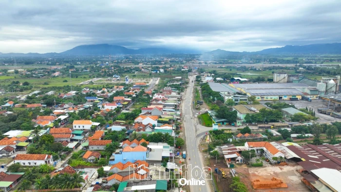 Xã Tân Định vươn mình lên đô thị